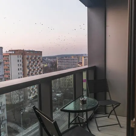 Hanza Tower - Blue Heaven - Pool, Sauna, Sunset View Apartment Szczecin