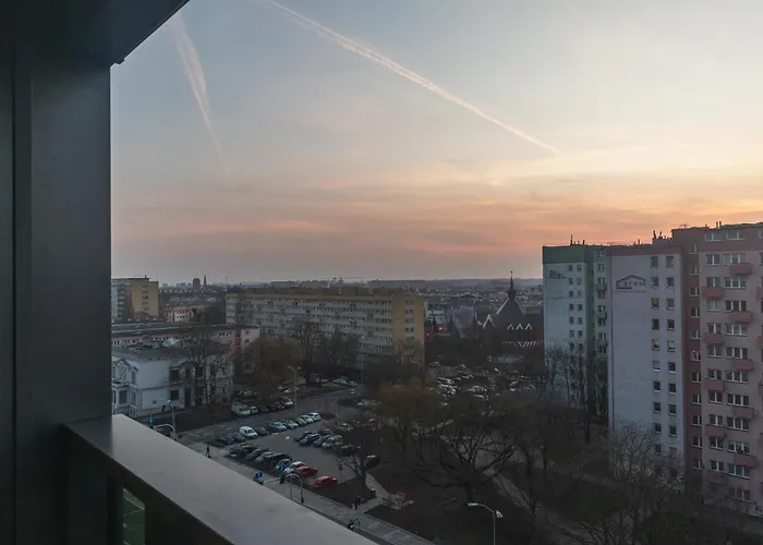 Hanza Tower - Blue Heaven - Pool, Sauna, Sunset View Apartment Szczecin
