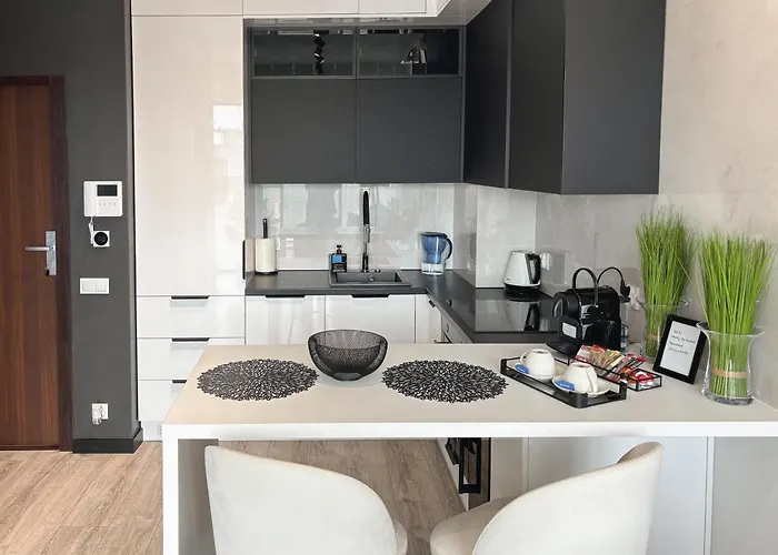 Hanza Tower - Blue Heaven - Pool, Sauna, Sunset View דירה *