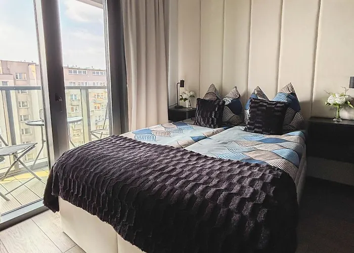 Hanza Tower - Blue Heaven - Pool, Sauna, Sunset View * שצ'צ'ין