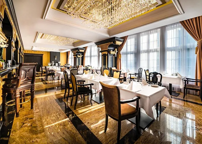 Apartment Hanza Tower - Blue Heaven - Pool, Sauna, Sunset View *